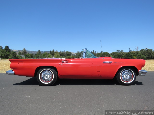 1957-ford-thunderbird-red-202.jpg