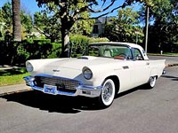 1957 Ford Thunderbird