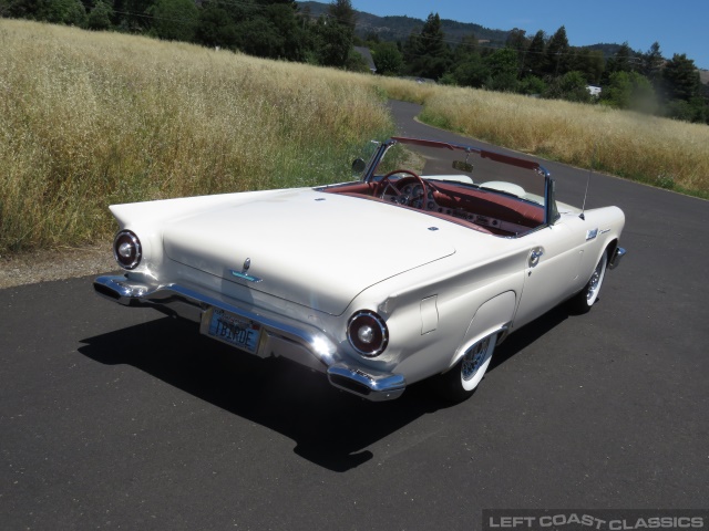 1957-ford-thunderbird-019.jpg