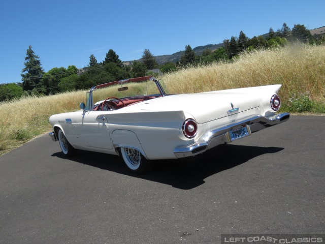 1957-ford-thunderbird-185.jpg