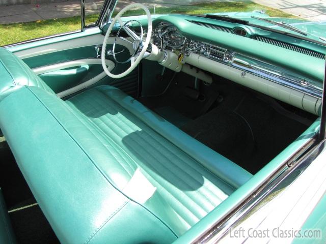 1957-oldsmobile-super88-108.jpg