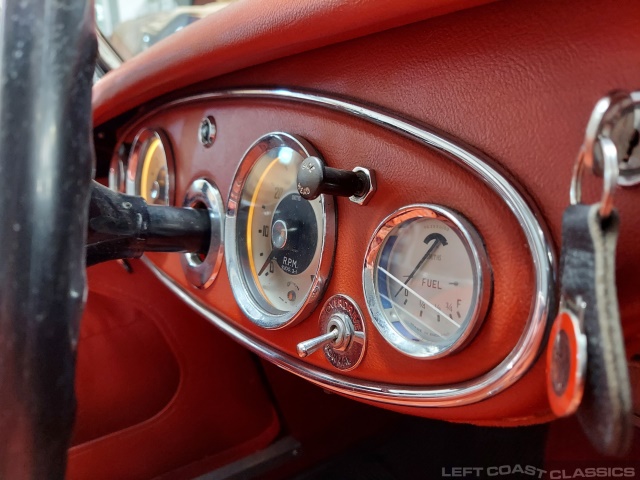 1958-austin-healey-100-6-bn6-084.jpg