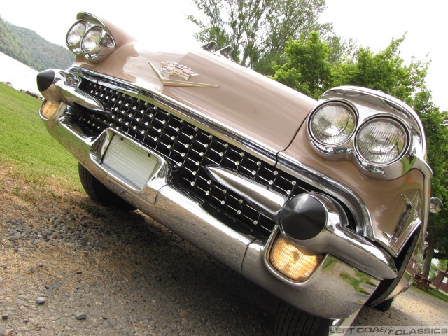 1958-cadillac-deville-hardtop-086.jpg