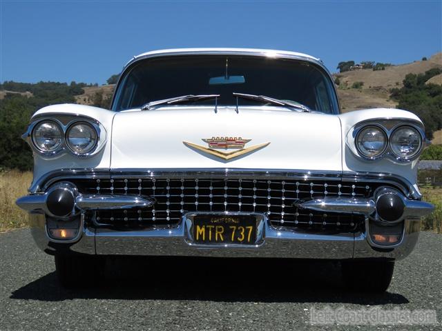 1958-cadillac-series-75-fleetwood-004.jpg