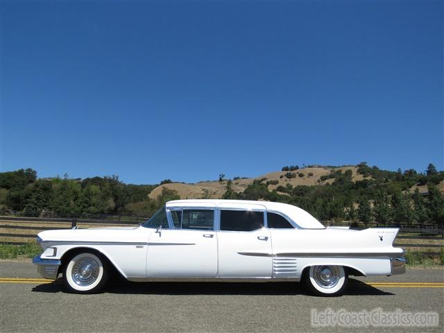 1958-cadillac-series-75-fleetwood-008.jpg