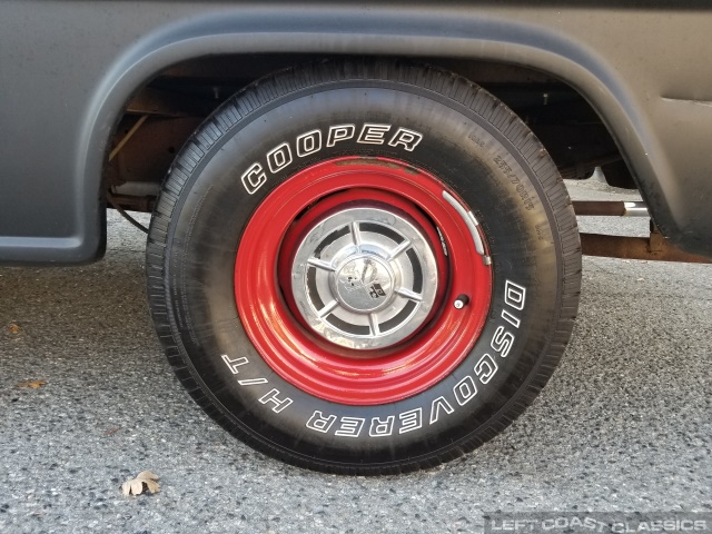 1958-chevrolet-fleetside-pickup-039.jpg