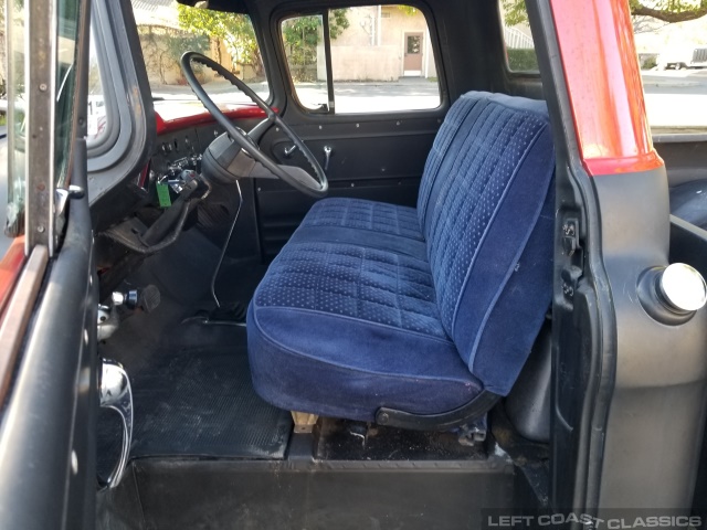 1958-chevrolet-fleetside-pickup-061.jpg