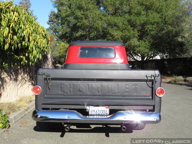 1958-chevrolet-fleetside-pickup-130.jpg