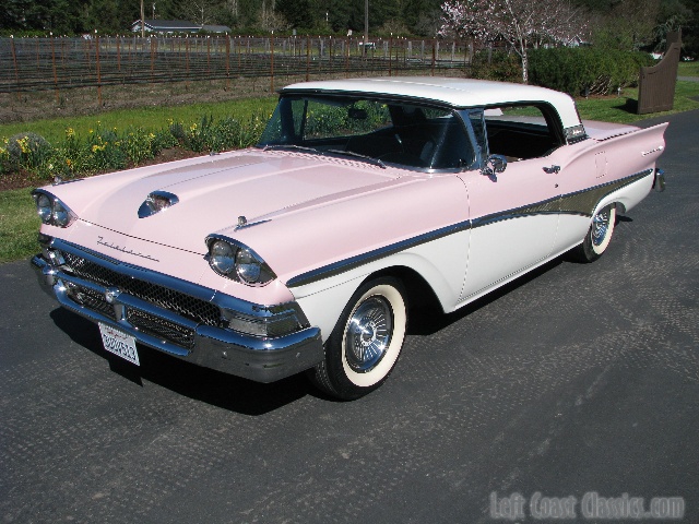 1958-ford-fairlane-skyliner-0176.jpg