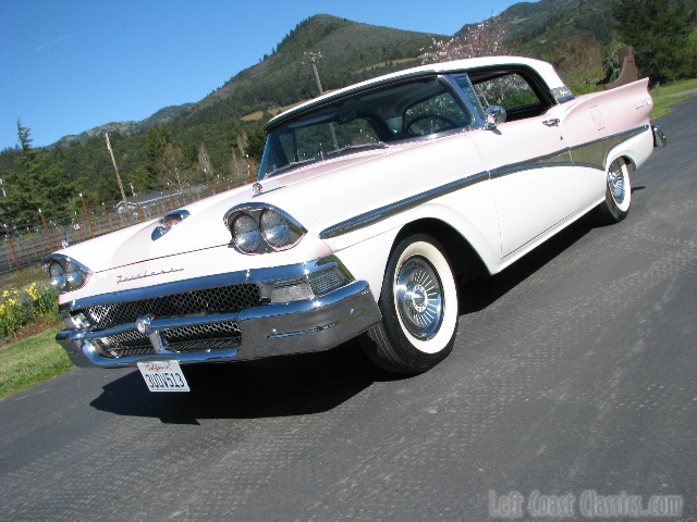 1958-ford-fairlane-skyliner-0180.jpg