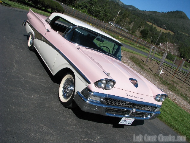 1958-ford-fairlane-skyliner-0231.jpg