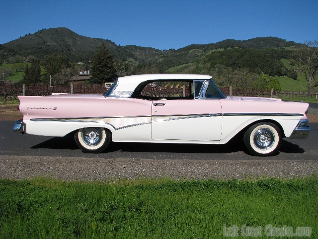 1958-ford-fairlane-skyliner-0252.jpg