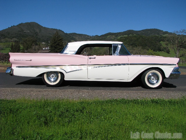 1958-ford-fairlane-skyliner-0253.jpg