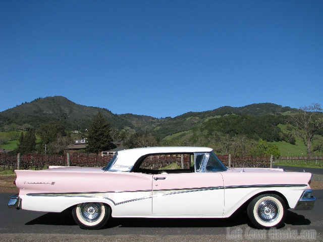 1958-ford-fairlane-skyliner-0255.jpg