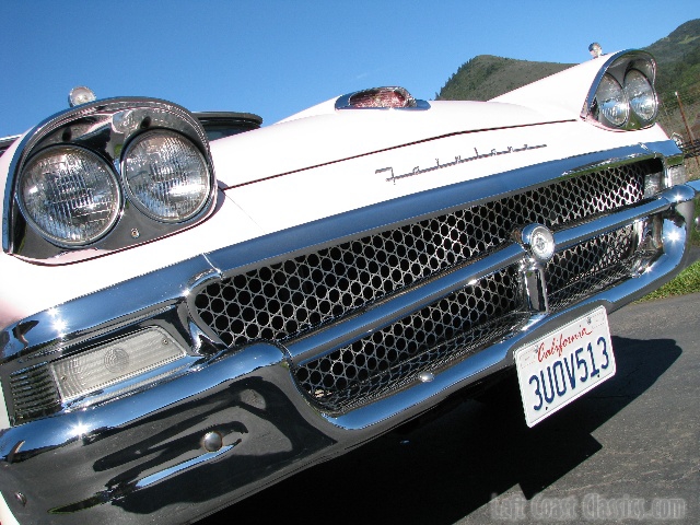 1958-ford-fairlane-skyliner-0235.jpg