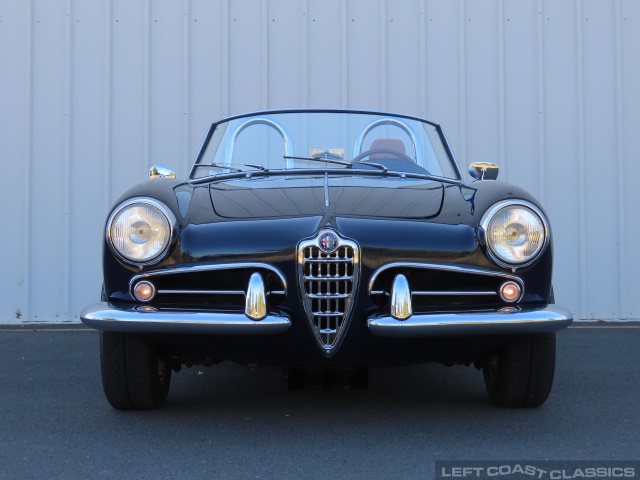 1959-alfa-romeo-giulietta-spider-006.jpg