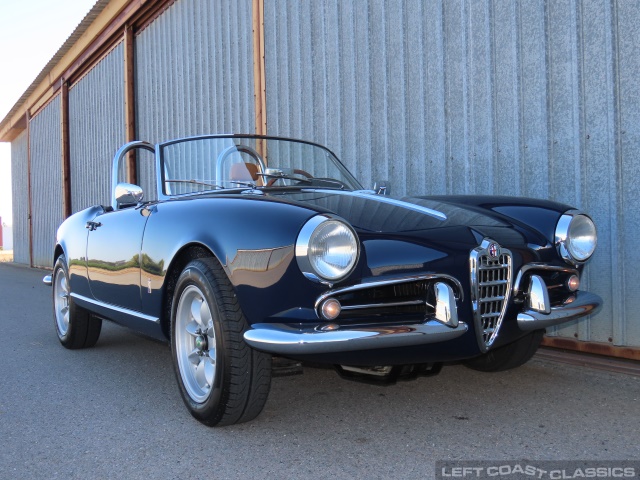 1959-alfa-romeo-giulietta-spider-055.jpg