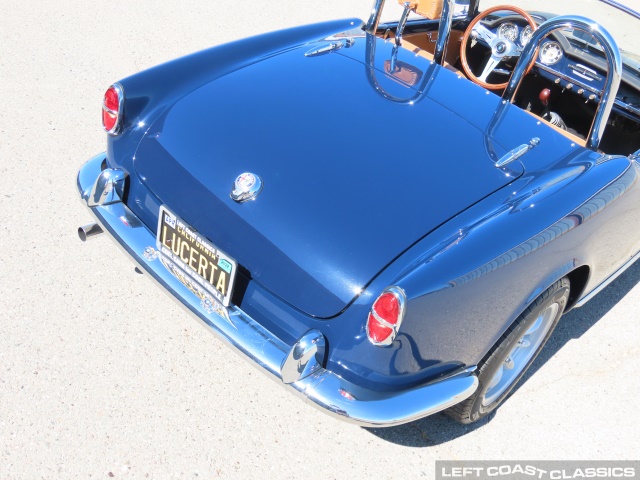 1959-alfa-romeo-giulietta-spider-103.jpg