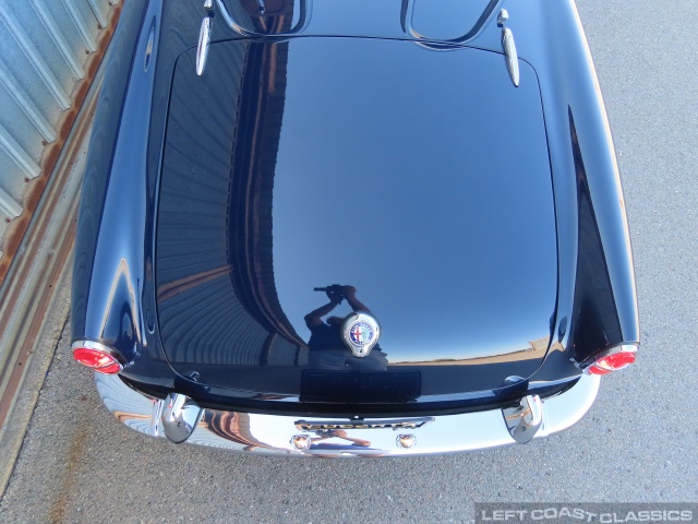 1959-alfa-romeo-giulietta-spider-105.jpg