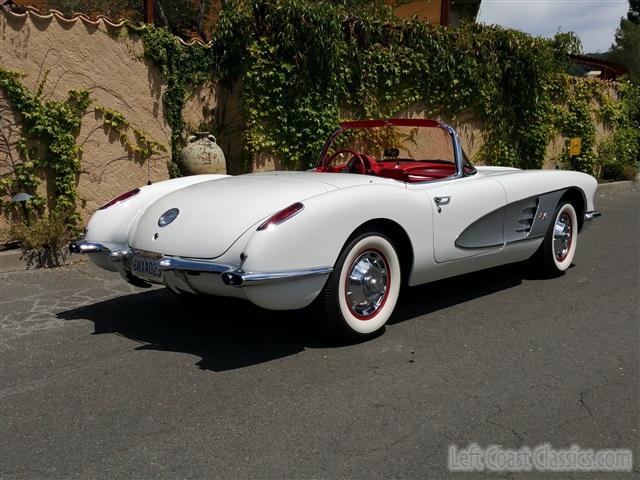 1959-corvette-convertible-c1-218.jpg