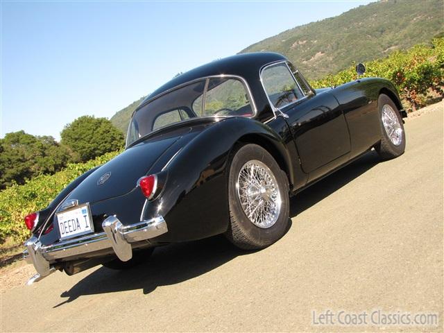 1959-mga-coupe-015.jpg