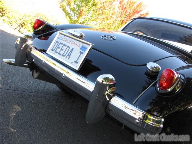 1959-mga-coupe-043.jpg