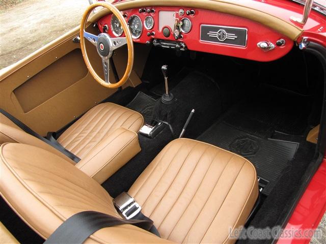 1959-mga-roadster-116.jpg