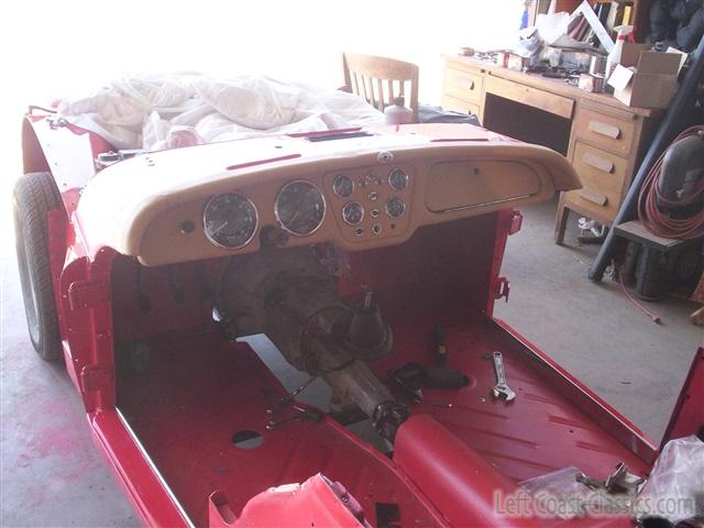 1959-triumph-tr3-restoration-016.jpg