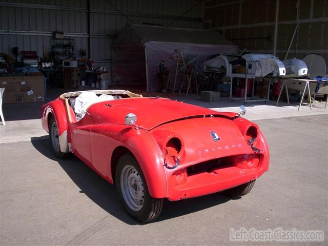 1959-triumph-tr3-restoration-029.jpg