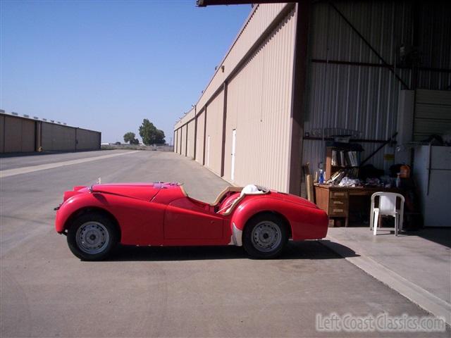 1959-triumph-tr3-restoration-030.jpg