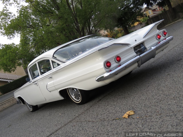 1960-chevrolet-biscayne-016.jpg