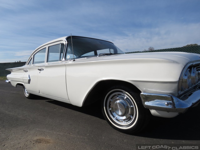 1960-chevrolet-biscayne-052.jpg