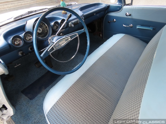 1960-chevrolet-biscayne-078.jpg