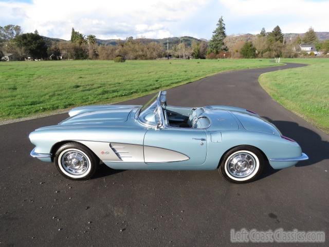 1960-chevrolet-corvette-c1-011.jpg