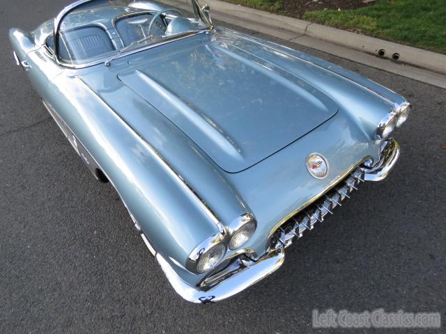 1960-chevrolet-corvette-c1-113.jpg