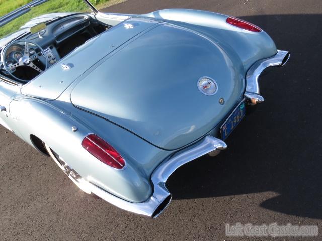 1960-chevrolet-corvette-c1-115.jpg