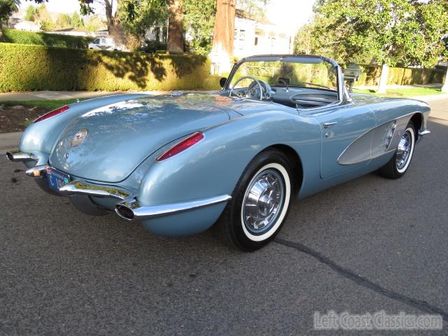 1960-chevrolet-corvette-c1-243.jpg