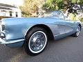 1960-chevrolet-corvette-c1-077