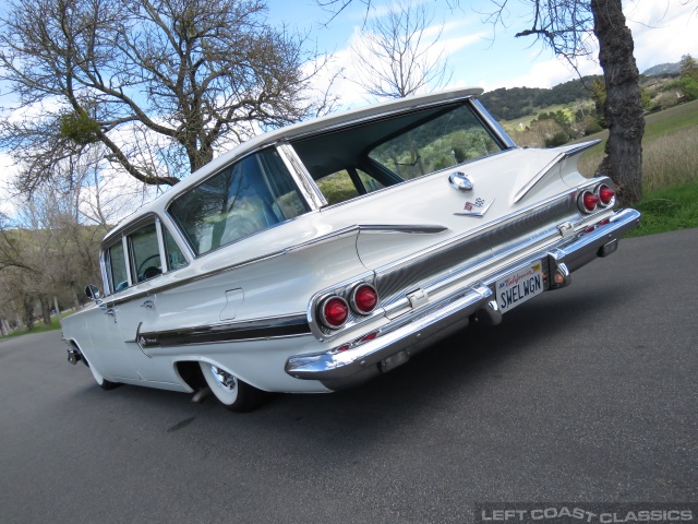 1960-chevrolet-nomad-037.jpg