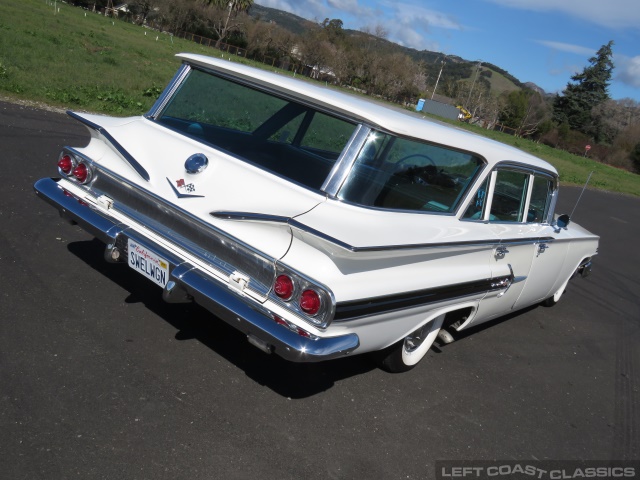 1960-chevrolet-nomad-046.jpg