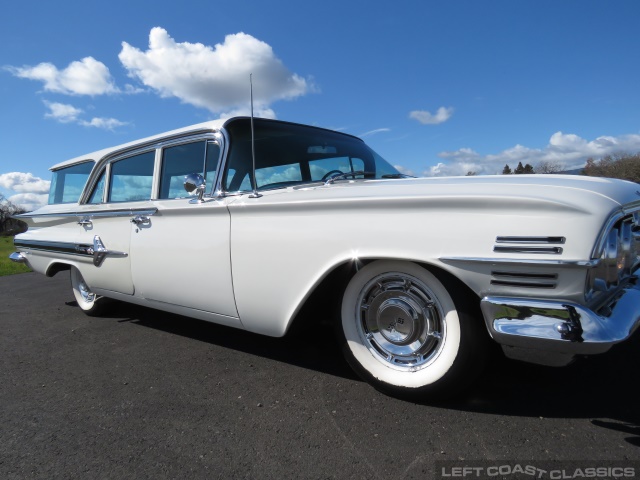 1960-chevrolet-nomad-091.jpg