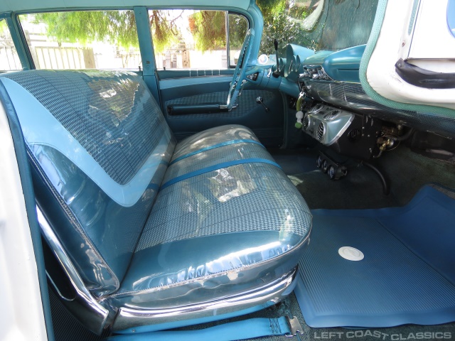 1960-chevrolet-nomad-164.jpg