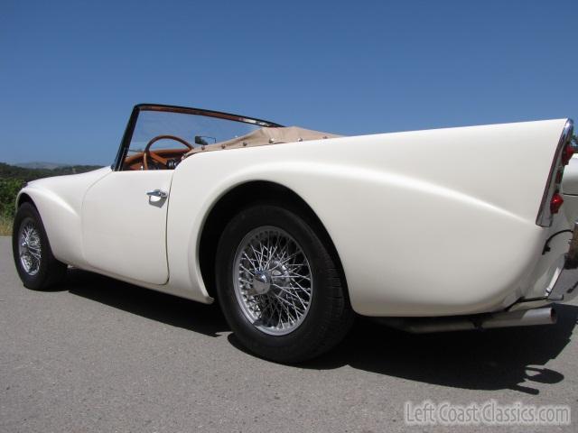 1960-daimler-dart-sp250-069.jpg