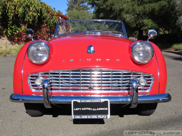 1960-triumph-tr3-044.jpg