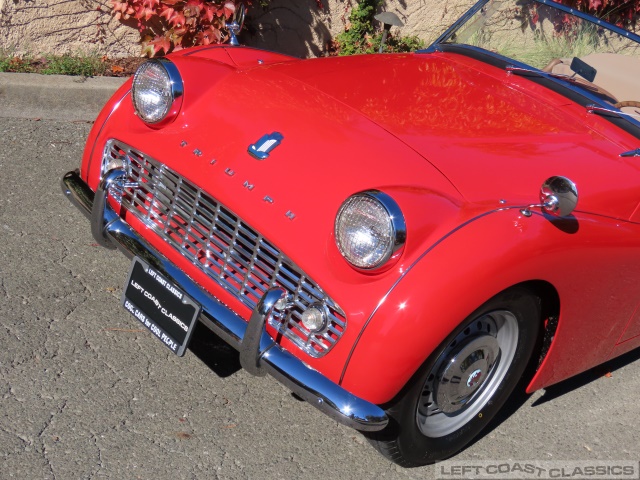 1960-triumph-tr3-103.jpg