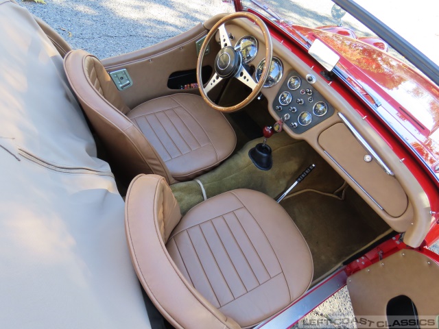 1960-triumph-tr3-148.jpg