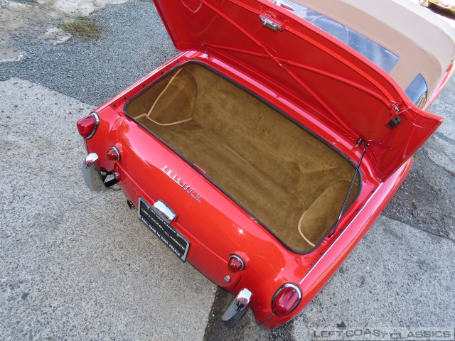 1960-triumph-tr3-166.jpg