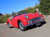 1960-triumph-tr3-043