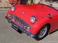 1960-triumph-tr3-102