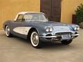 1961-corvette-convertible-027